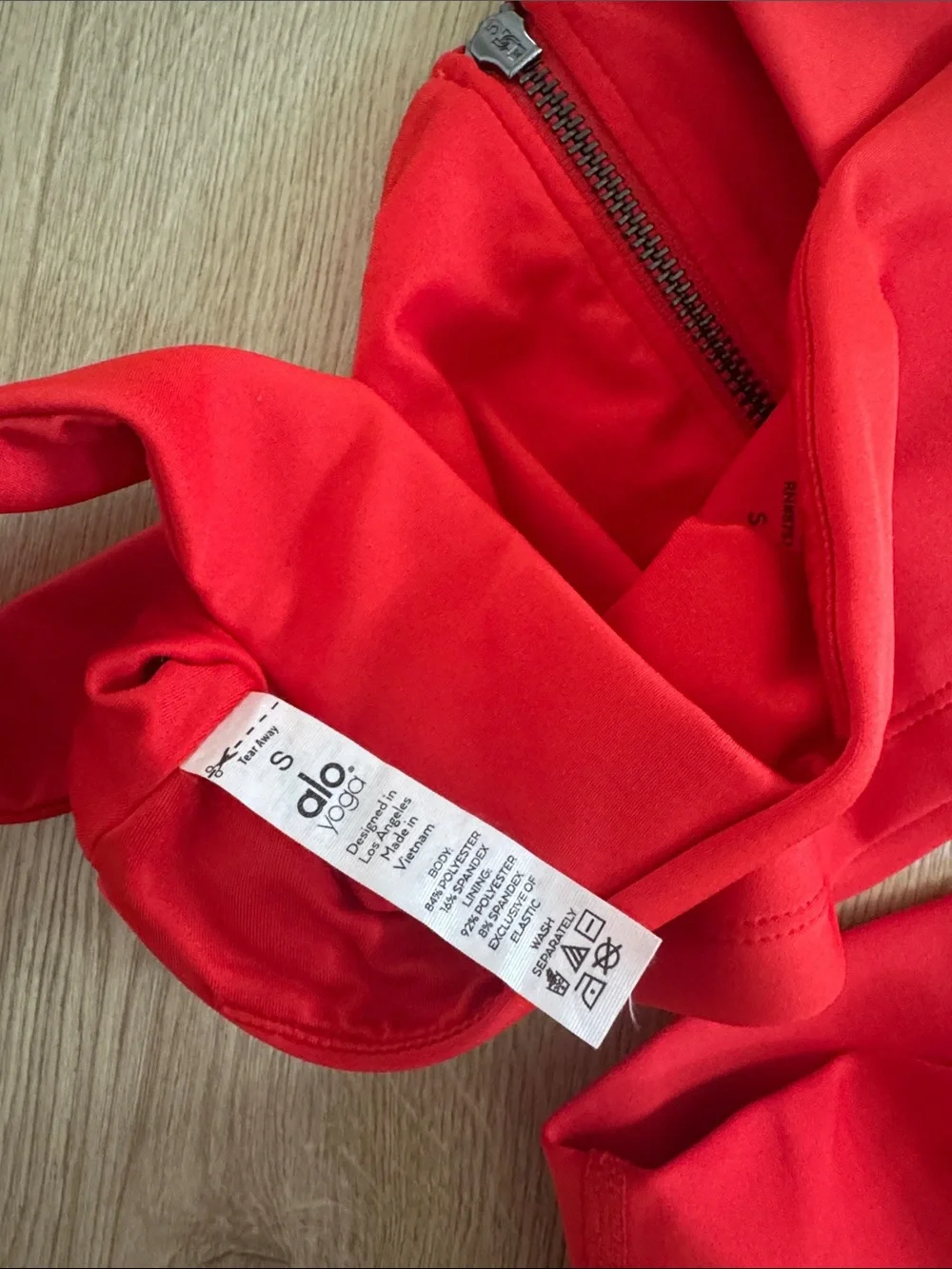 ALO Yoga Red Zip-Front Crop Top & High-Waist Leggings Set